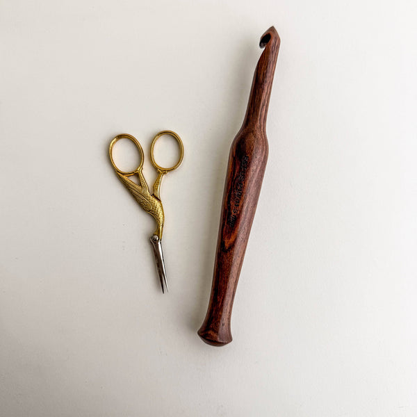 Flax & Twine Rosewood Crochet Hooks