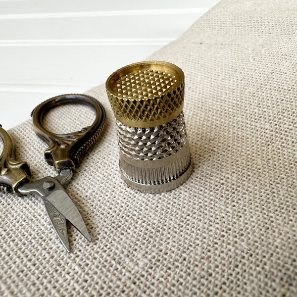 Colonial Raised-Edge Thimble