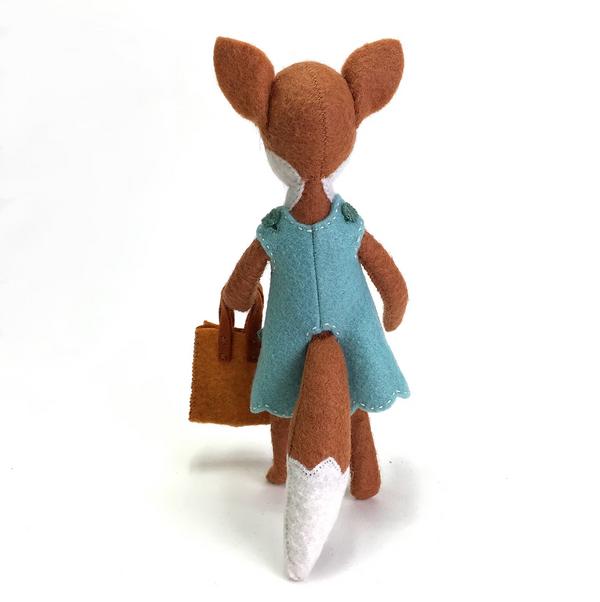 Felt Stitching Kit - Charlotte Fox