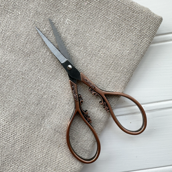 Floral Teardrop Scissors