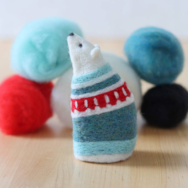 Sweater Bear Needle Felting Kit (Beginner)