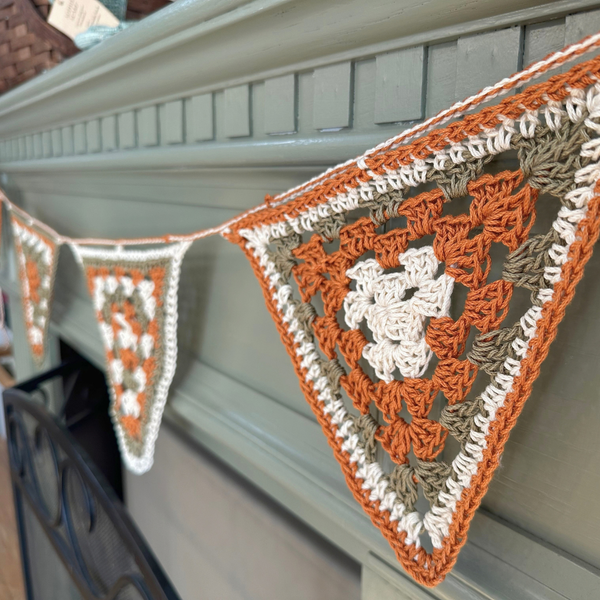 Class: Crochet Pennant Banner (11/8)
