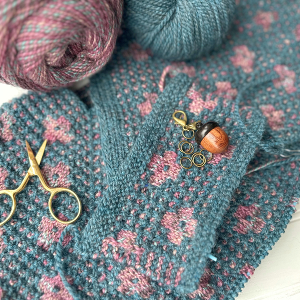 Fall Knit-along: Pressed Flowers by Amy Christoffers