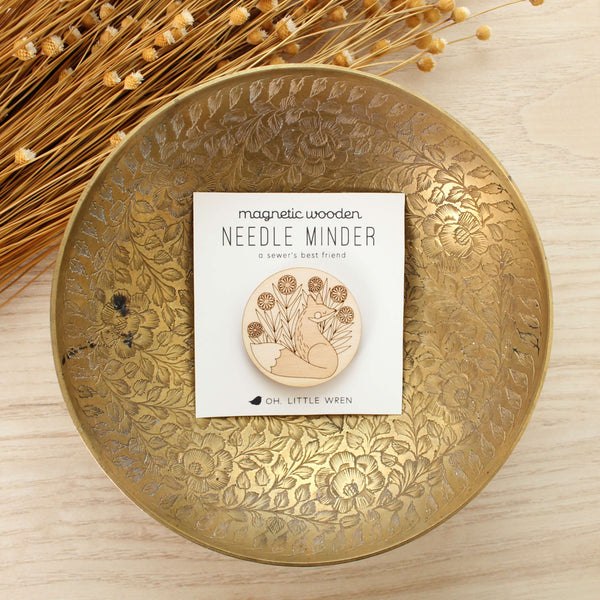 Wood Fox Needle Minder