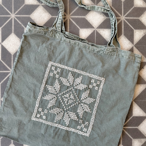 Olde School Block Cross Stitch Tote Kit
