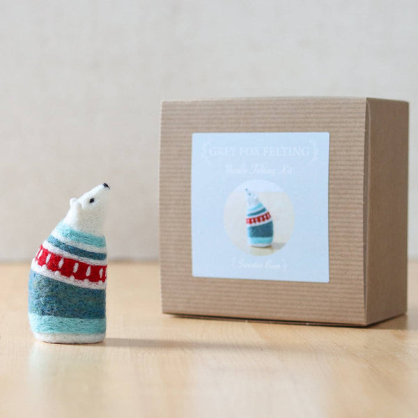 Sweater Bear Needle Felting Kit (Beginner)