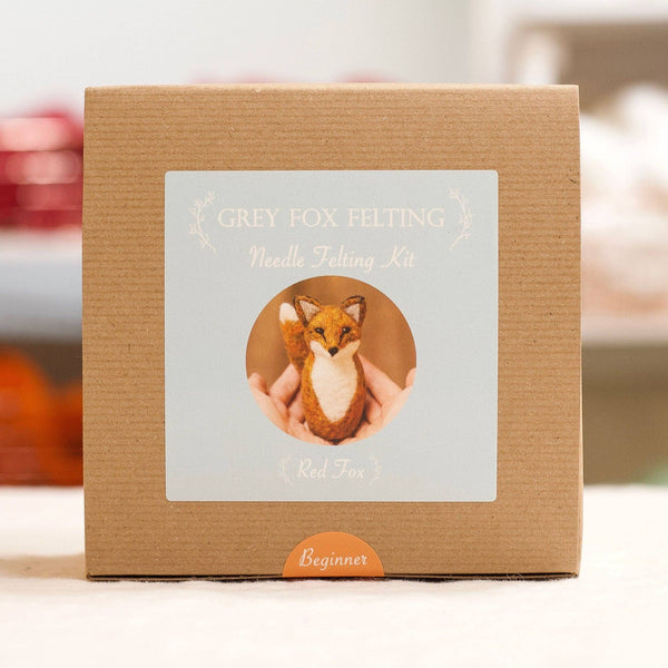 Red Fox Needle Felting Kit (Beginner)