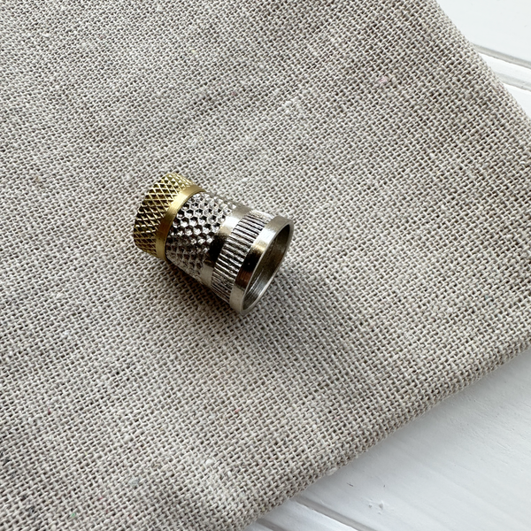 Colonial Raised-Edge Thimble