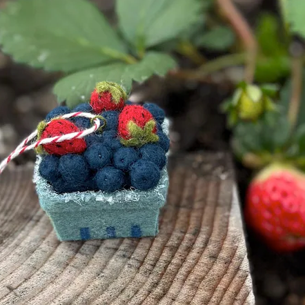 Felt Craft Kit - Blueberry Ornament