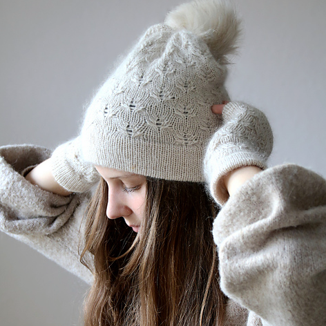 Winter Knit-a-long: Underglow Hat or Mitts by Melaine Berg