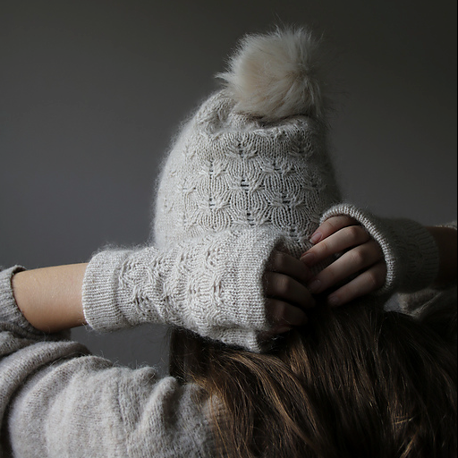 Winter Knit-a-long: Underglow Hat or Mitts by Melaine Berg