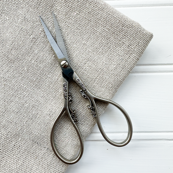 Floral Teardrop Scissors